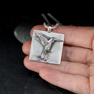 
            
                Load image into Gallery viewer, Hummingbird sterling silver pendant necklace
            
        