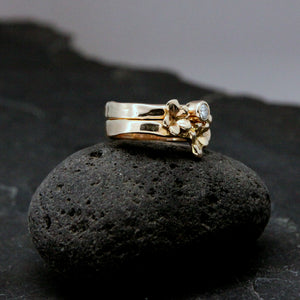 Wood Violet engagement ring set in 14k yellow gold with 3.5mm natural diamond