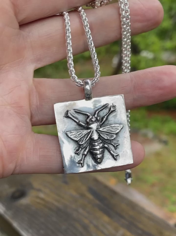 
            
                Load and play video in Gallery viewer, Honey Bee sterling silver pendant necklace
            
        