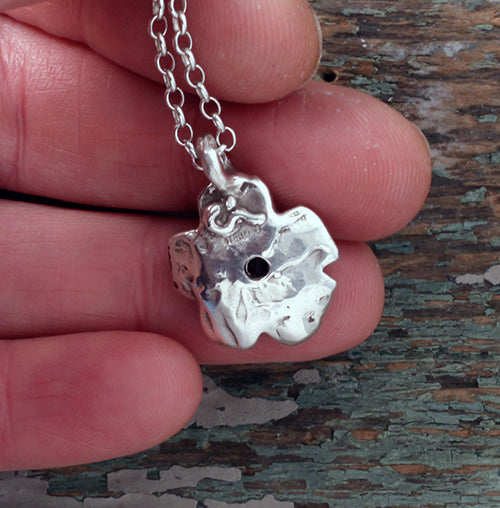
            
                Load image into Gallery viewer, Apple Blossom sterling silver pendant with amethyst
            
        