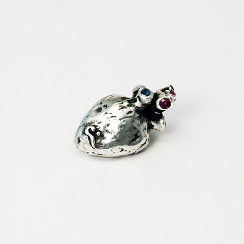 
            
                Load image into Gallery viewer, Anatomical Human Heart with rubies and sapphires in sterling silver pendant
            
        