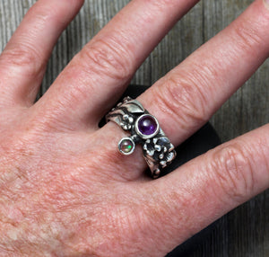 Statement ring in sterling silver with flowers