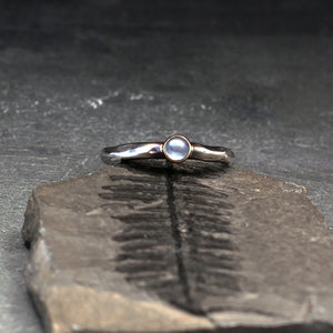 Moonstone ring in sterling silver and 14k yellow gold